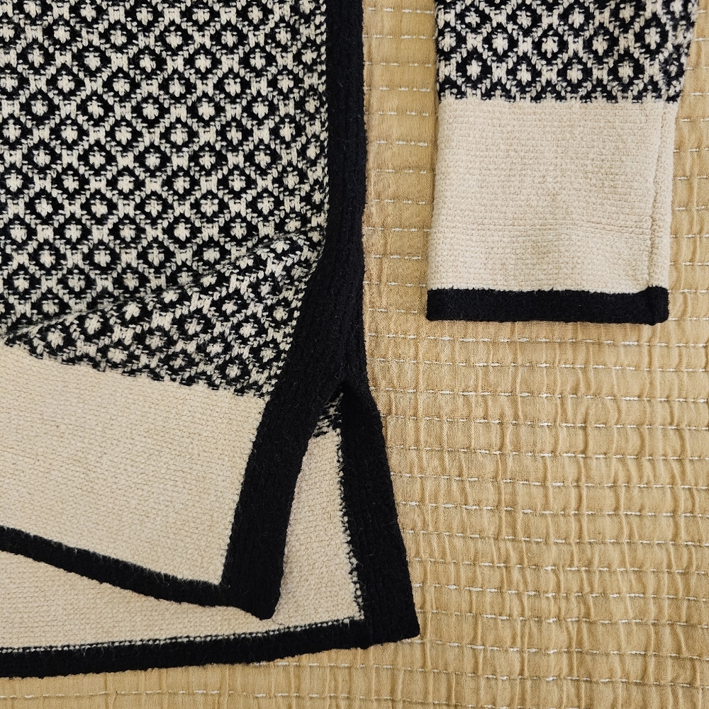 J. Jill‎ Mock Neck Sweater Black Cream Geometric Print Split Side Drop Shoulder - Picture 2 of 9